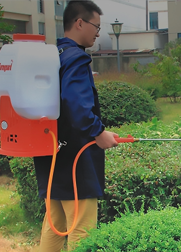 Wie kümmern sich die Landwirte um Sprühgeräte?